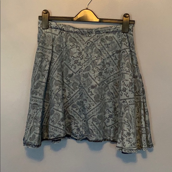 Circle skater skirt - Picture 1 of 2